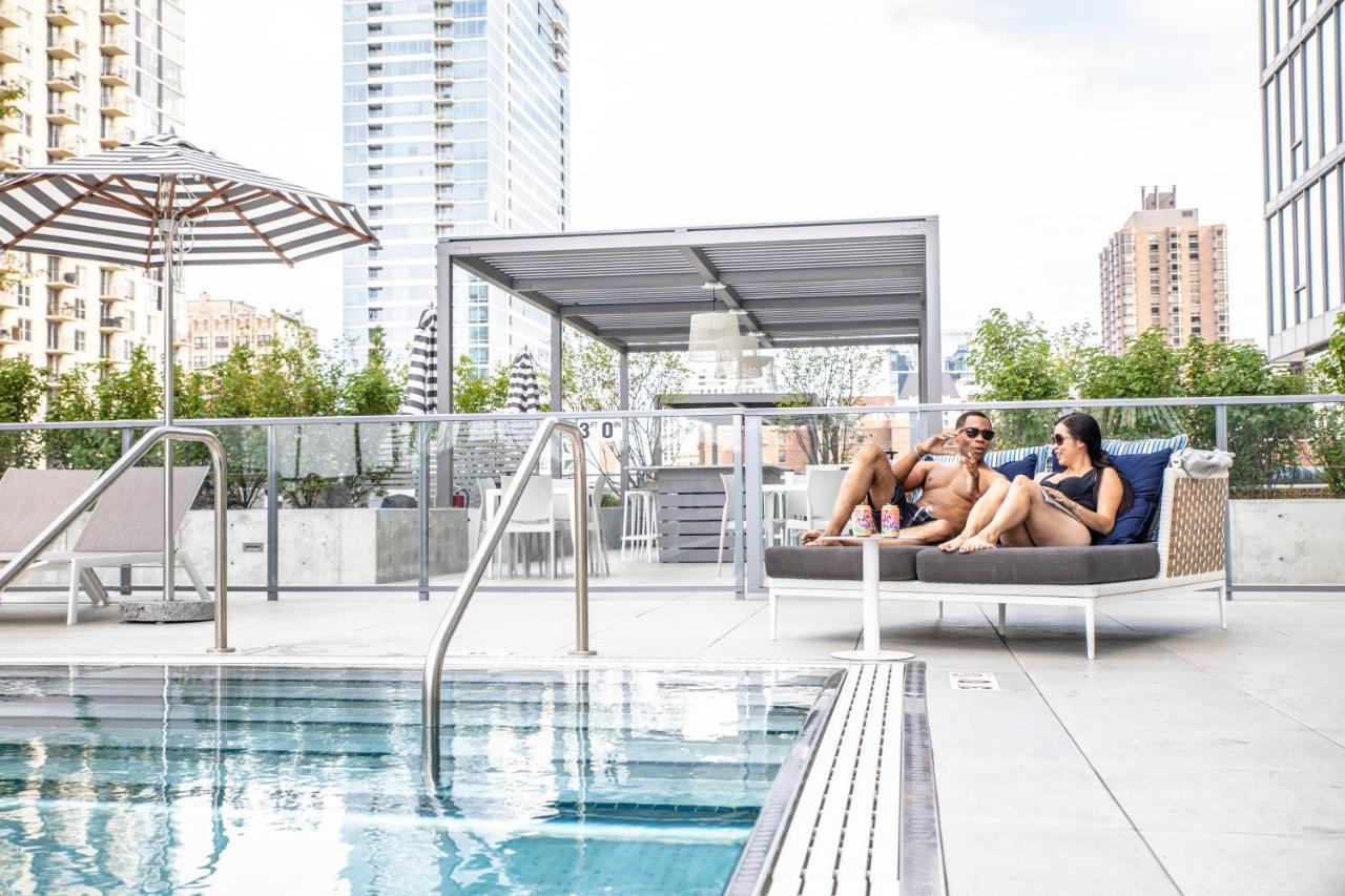 Level Chicago - Old Town Hotel Luaran gambar