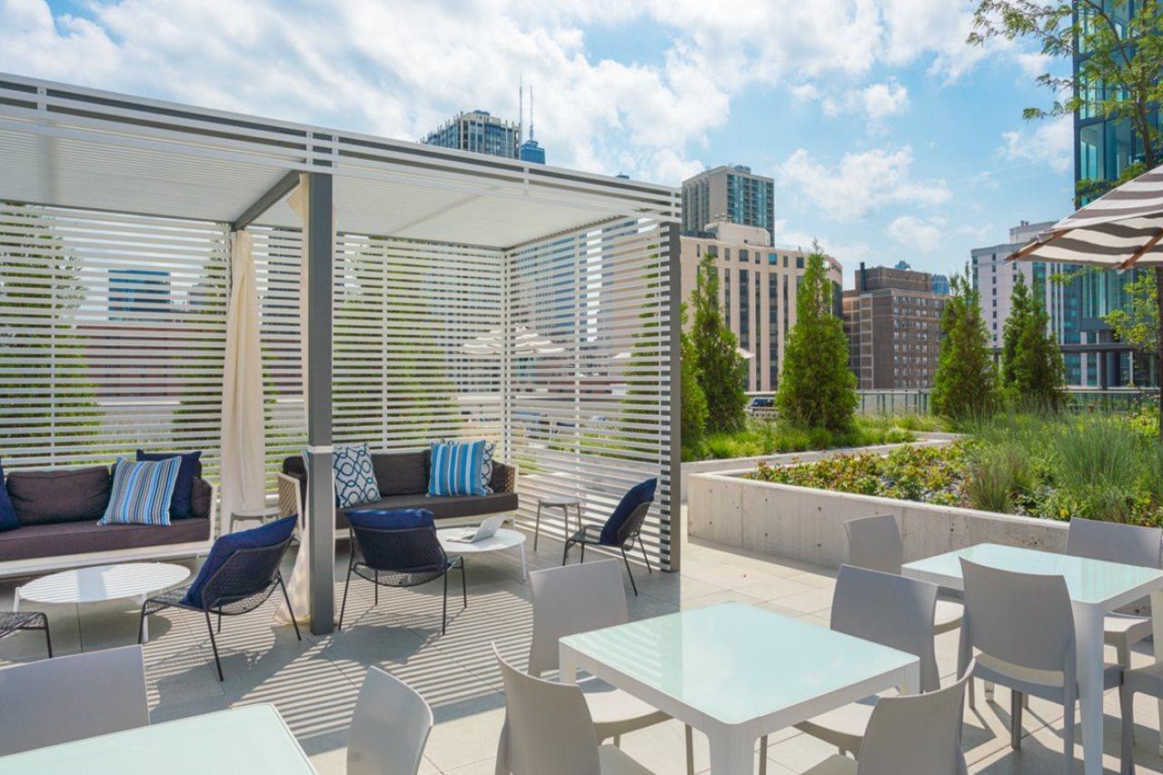 Level Chicago - Old Town Hotel Luaran gambar